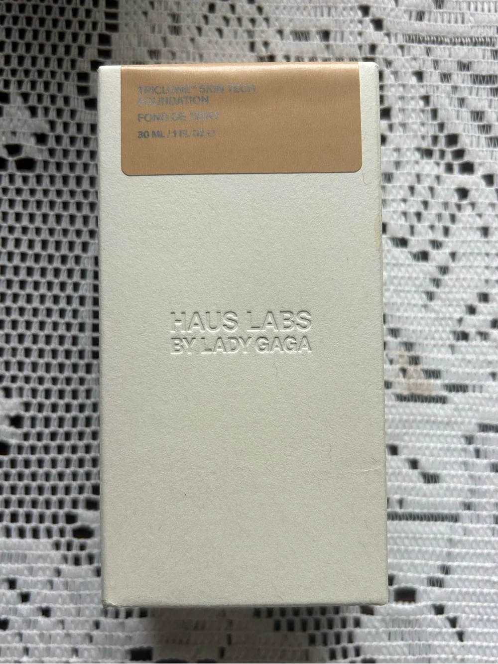 BRAND NEW NEVER OPENED Haus Labs Foundation. Light Medium